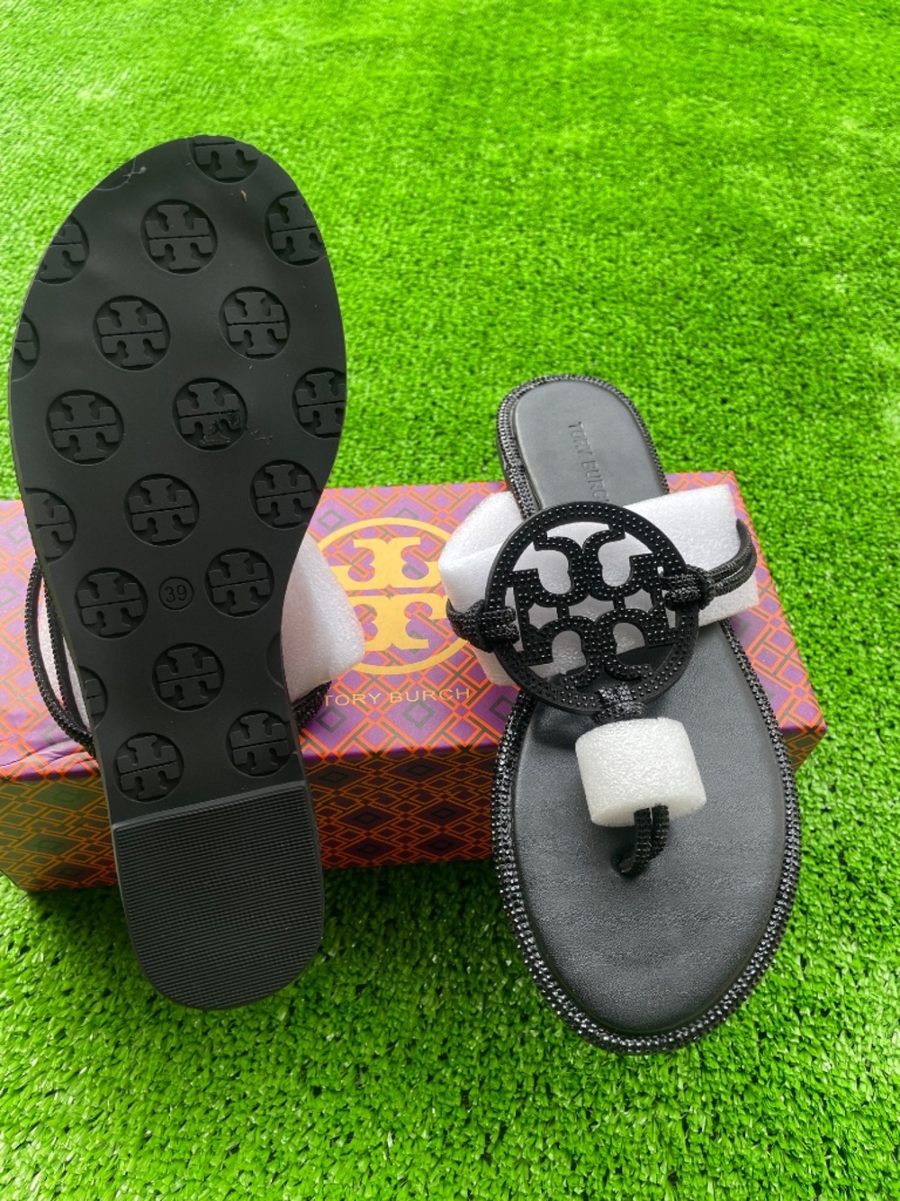 Tory Burch Sandals Women's 8 Miller Black Patent Thong - Picture 5 of 6